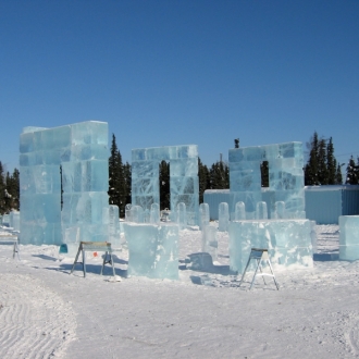 giant_sculptures-09