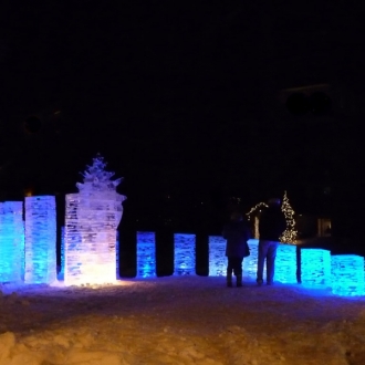 giant_sculptures-20